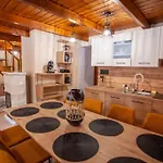 Nagyon Vadon Vendeghaz Apartament Háromhuta